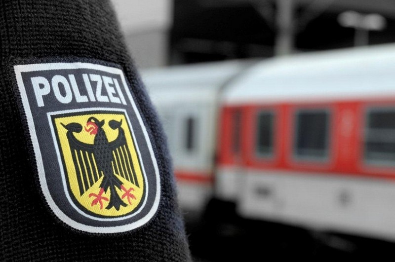 Bedrohung im Zug – Bundespolizei sucht Zeugen